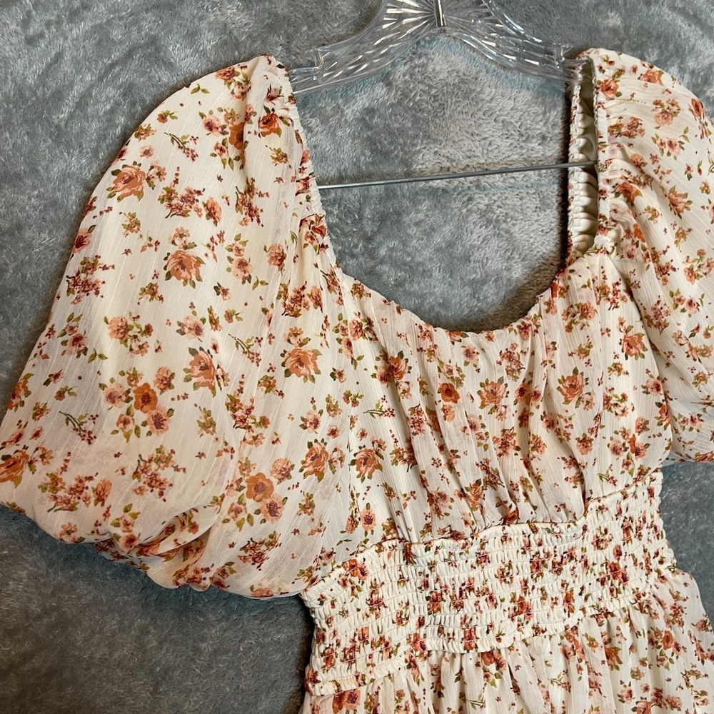 Trixxi Women Size S Milkmaid Smocked Puff Sleeve Tiered Dress Peach Microfloral
